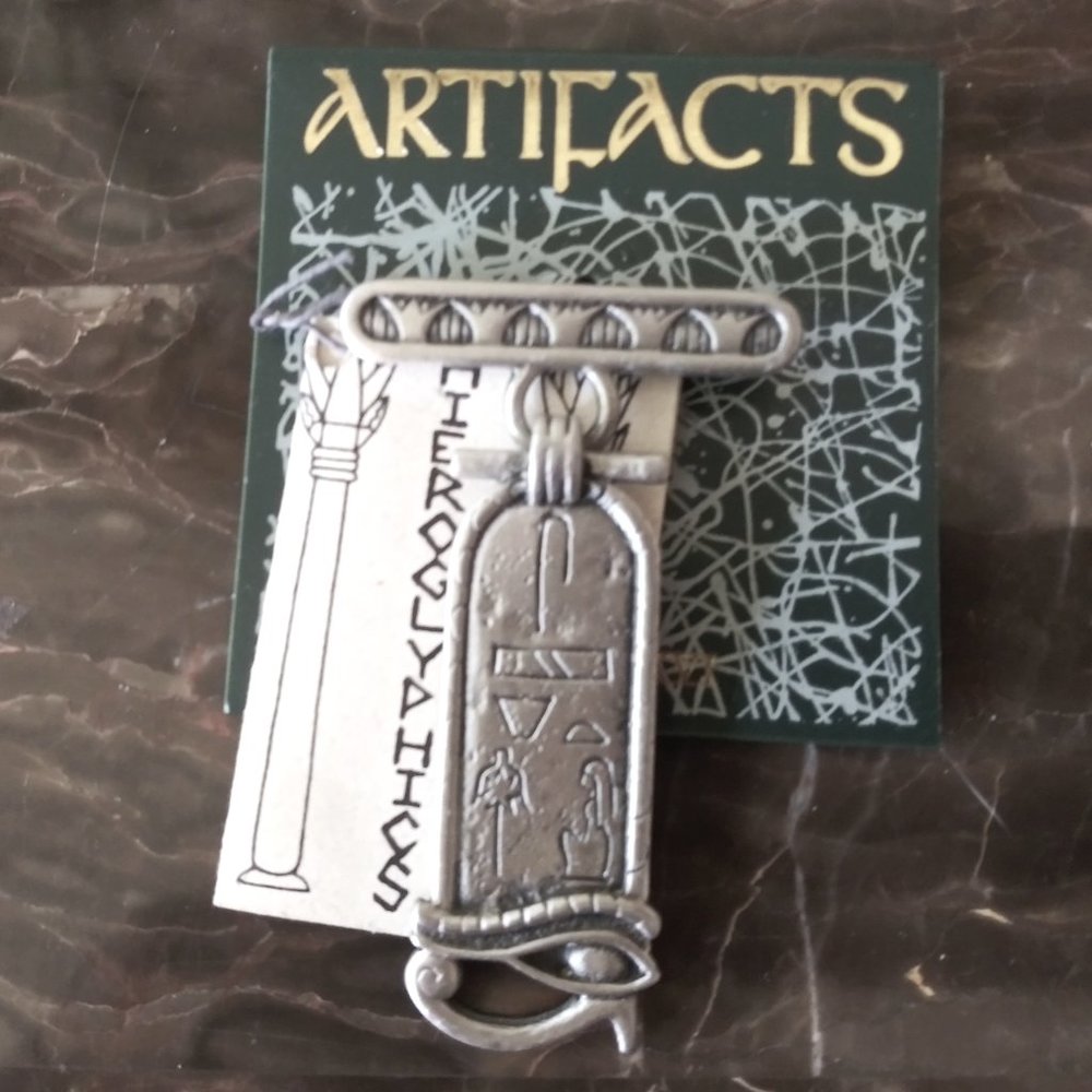 JJ Jonette EGYPTIAN HEIROGLYPHICS Pin + Booklet